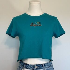 Social Scene Teal Crop Tee California Graphic Size XS